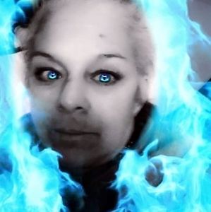 Meet your Posher, Janice